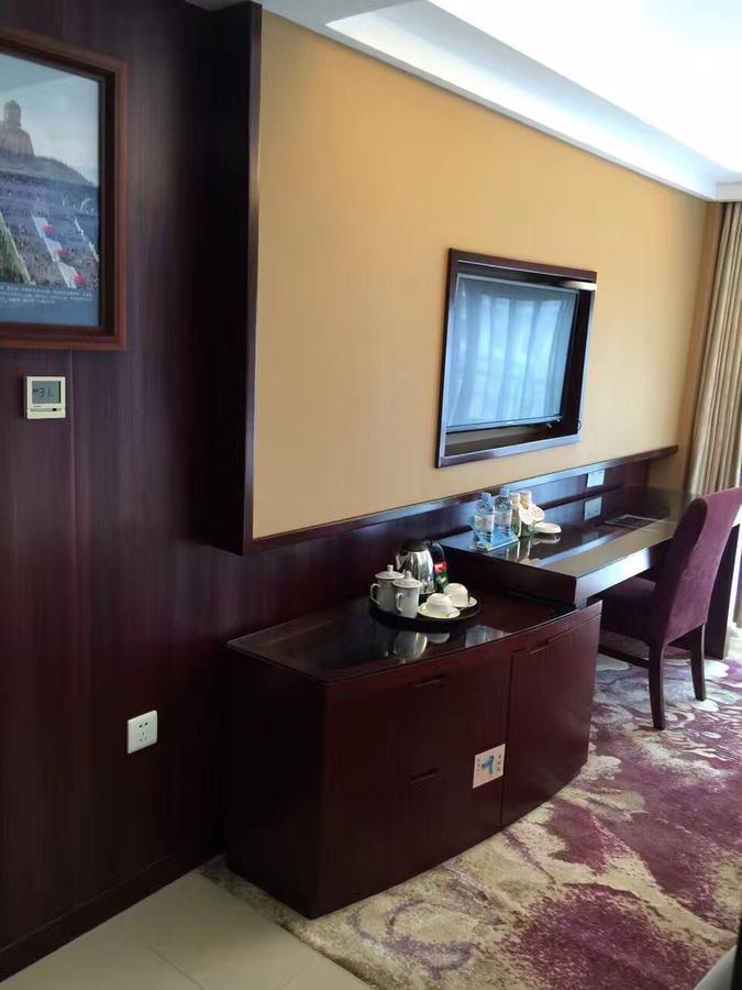 Ruide Hotel Yiwu  Exteriör bild