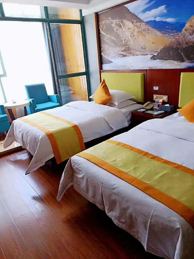 Ruide Hotel Yiwu  Exteriör bild