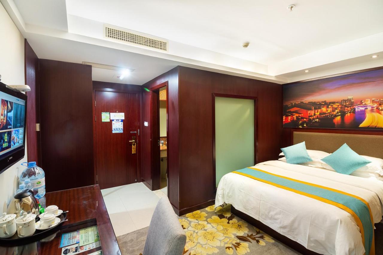 Ruide Hotel Yiwu  Exteriör bild